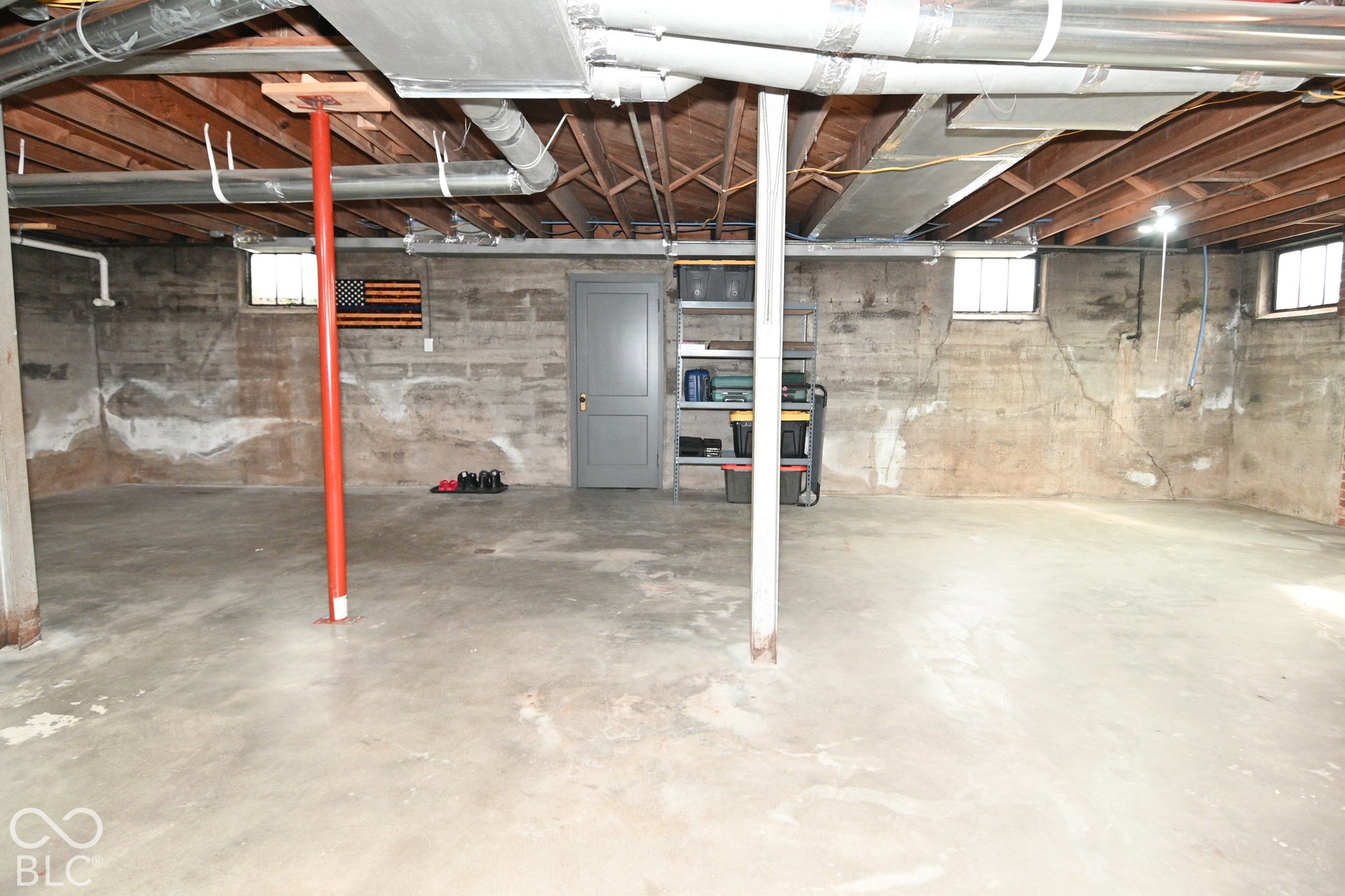 2212 Washington Street, Columbus, IN 47201