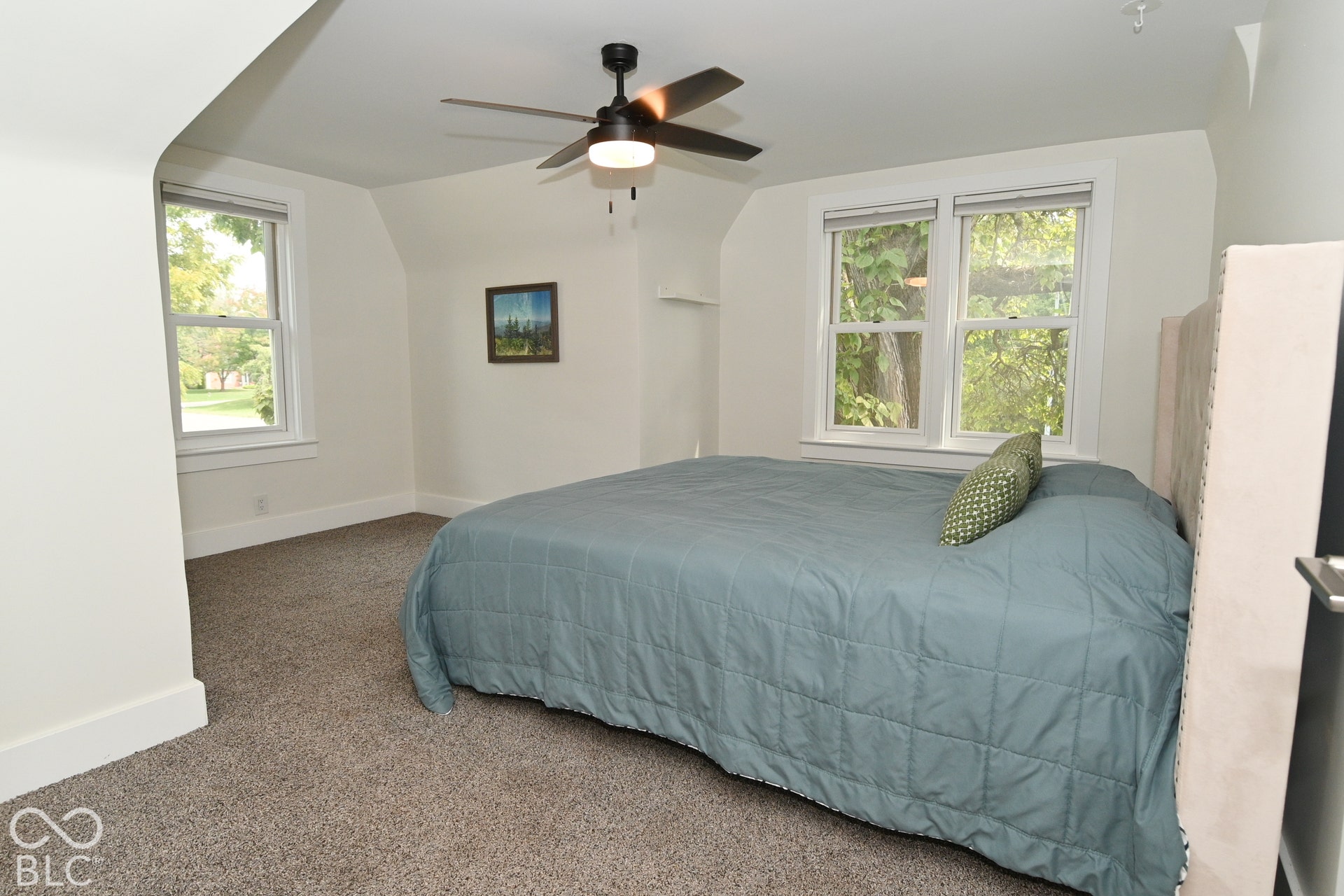 2212 Washington Street, Columbus, IN 47201