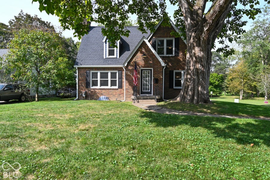 Property photo for 2212 Washington Street, Columbus, IN