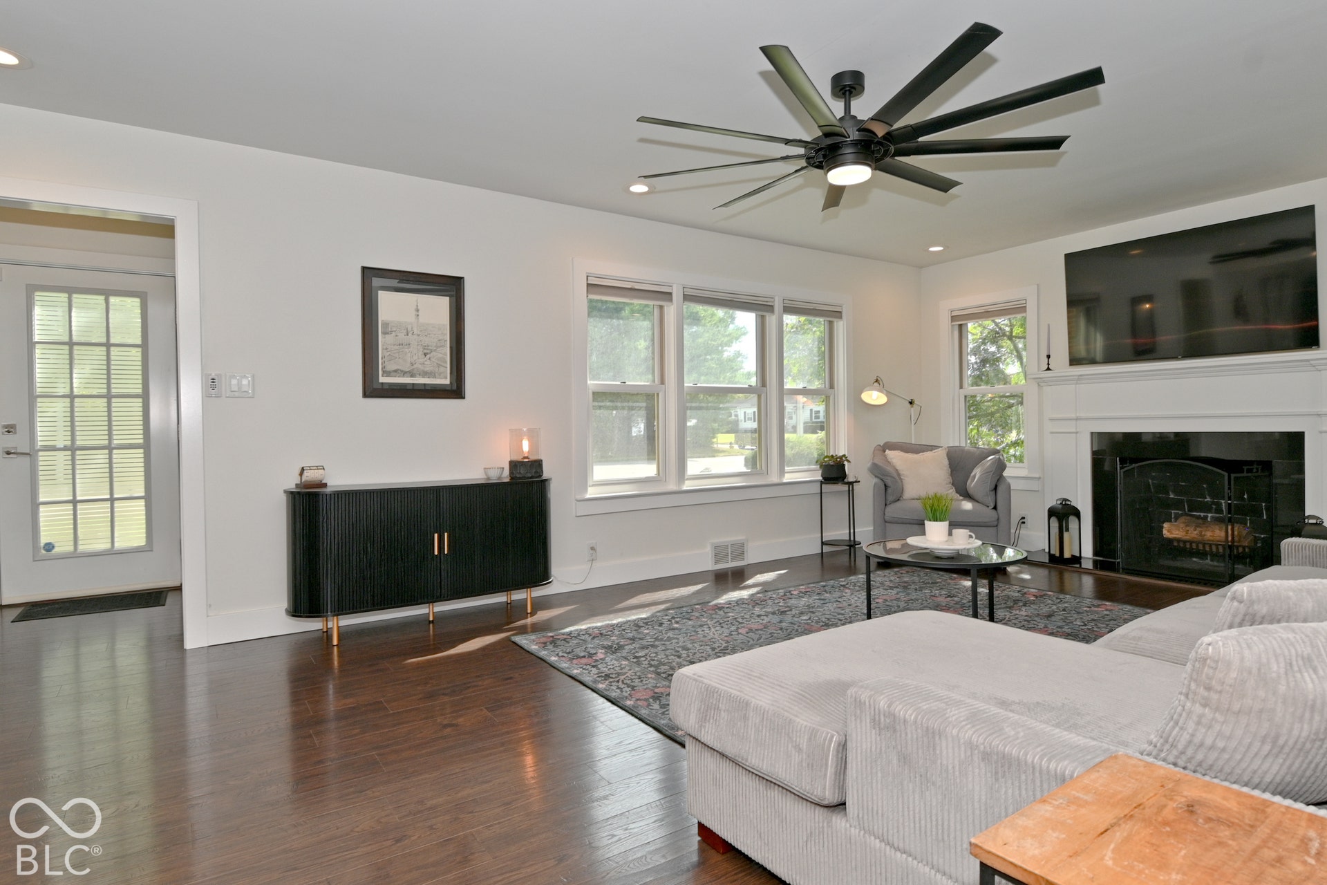 2212 Washington Street, Columbus, IN 47201