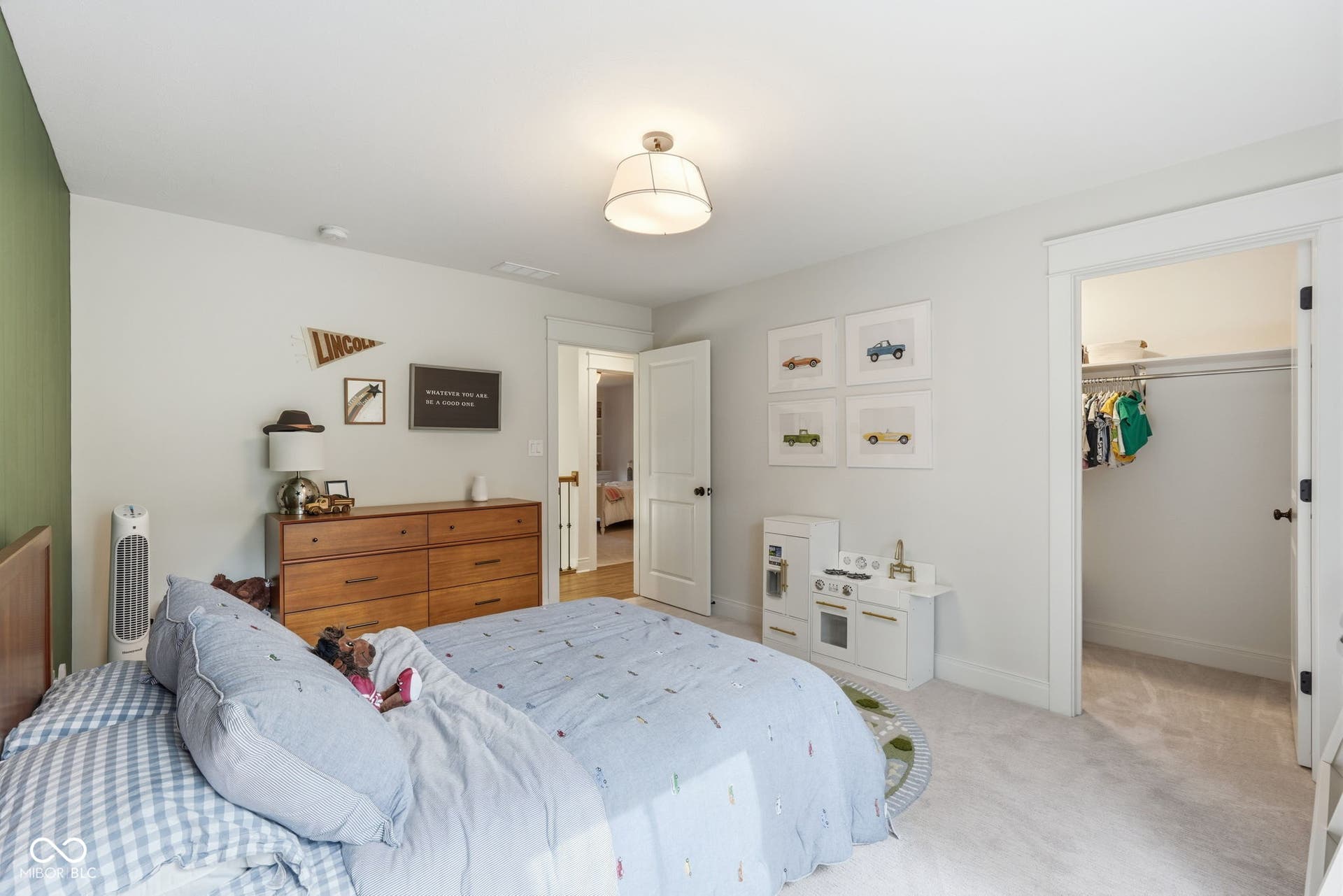 8635 Auburn Ridge, Martinsville, IN 46151
