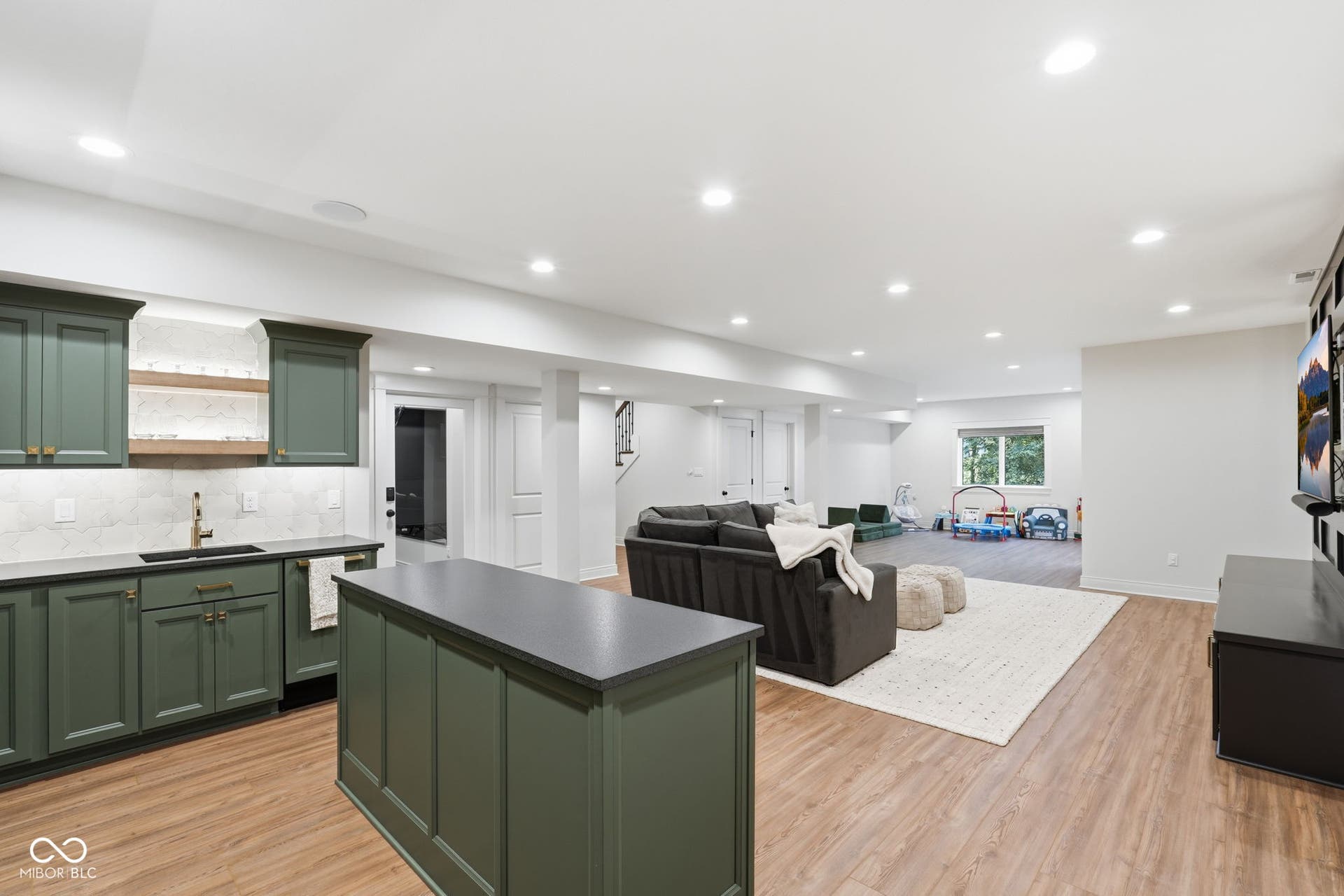 8635 Auburn Ridge, Martinsville, IN 46151