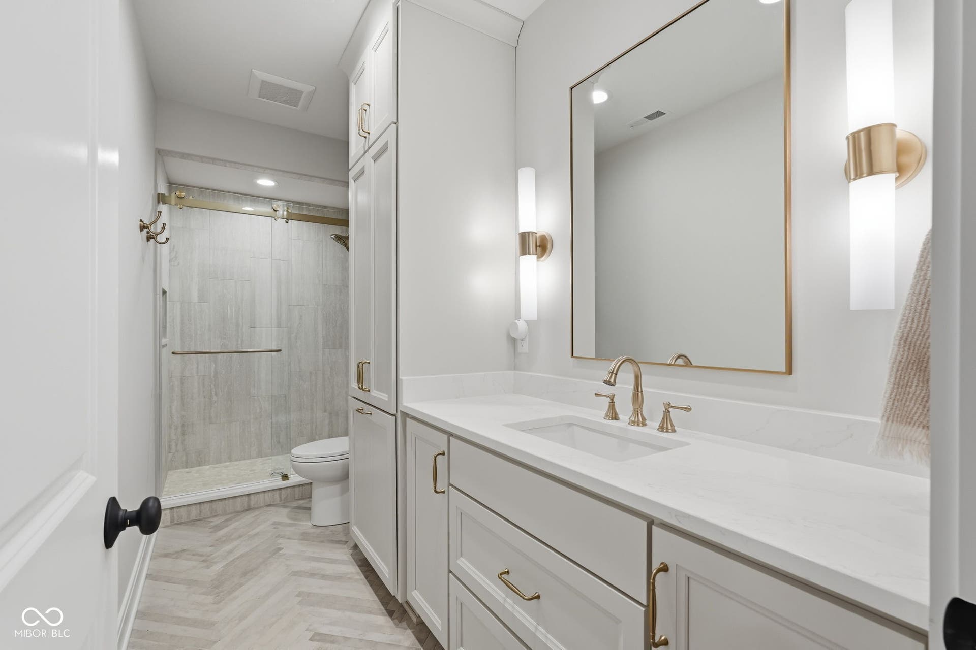 8635 Auburn Ridge, Martinsville, IN 46151