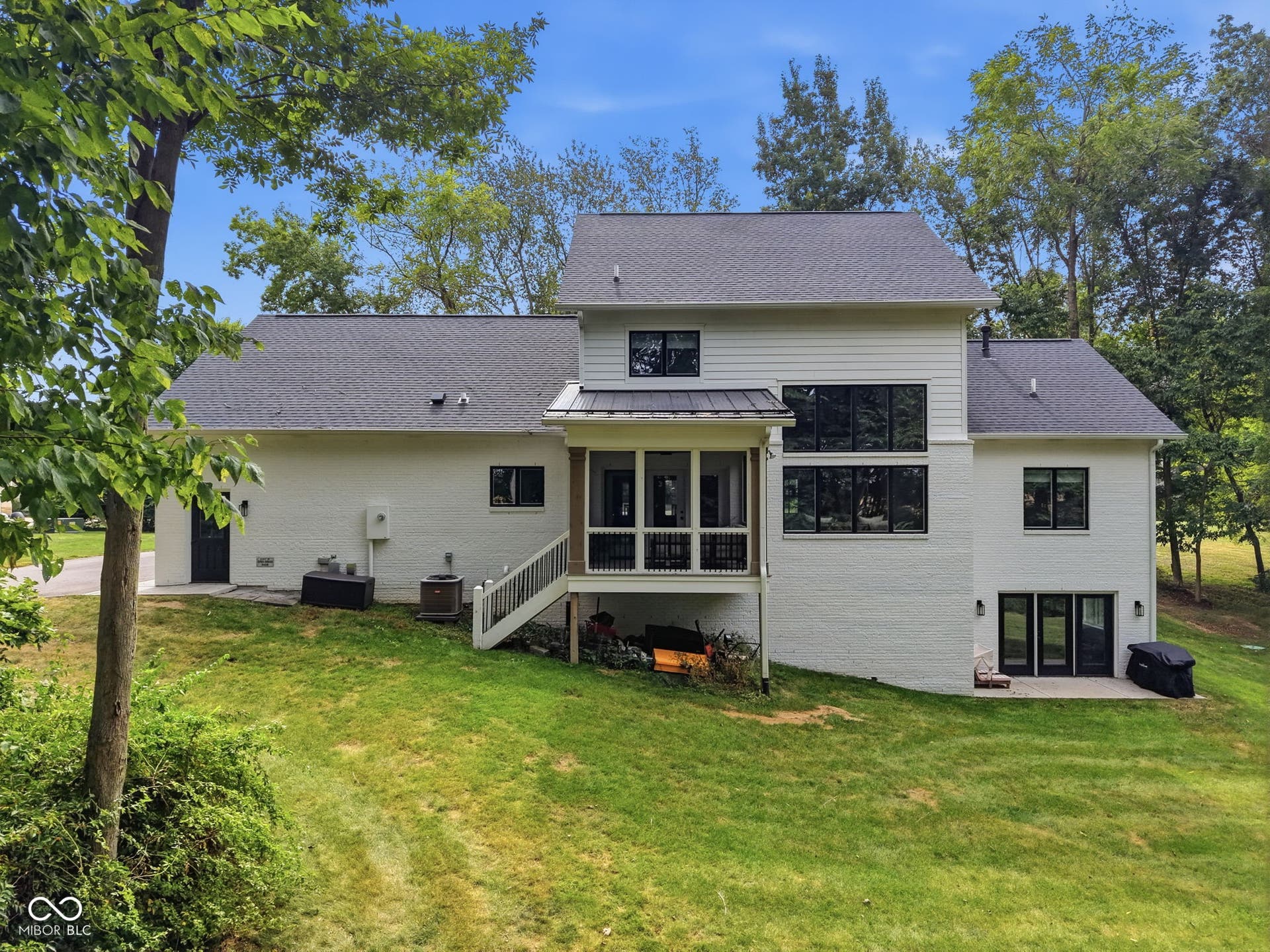 8635 Auburn Ridge, Martinsville, IN 46151