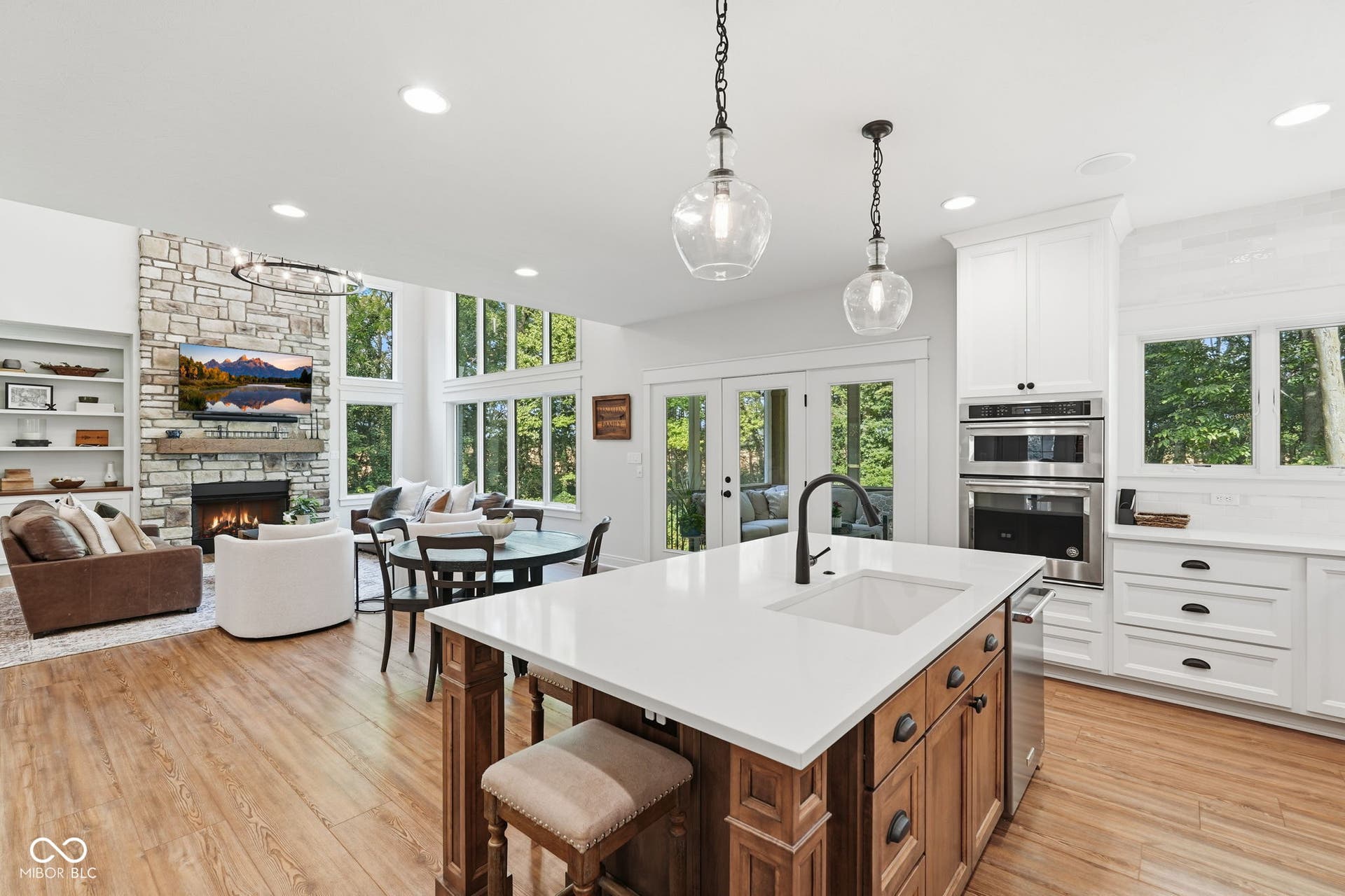 8635 Auburn Ridge, Martinsville, IN 46151