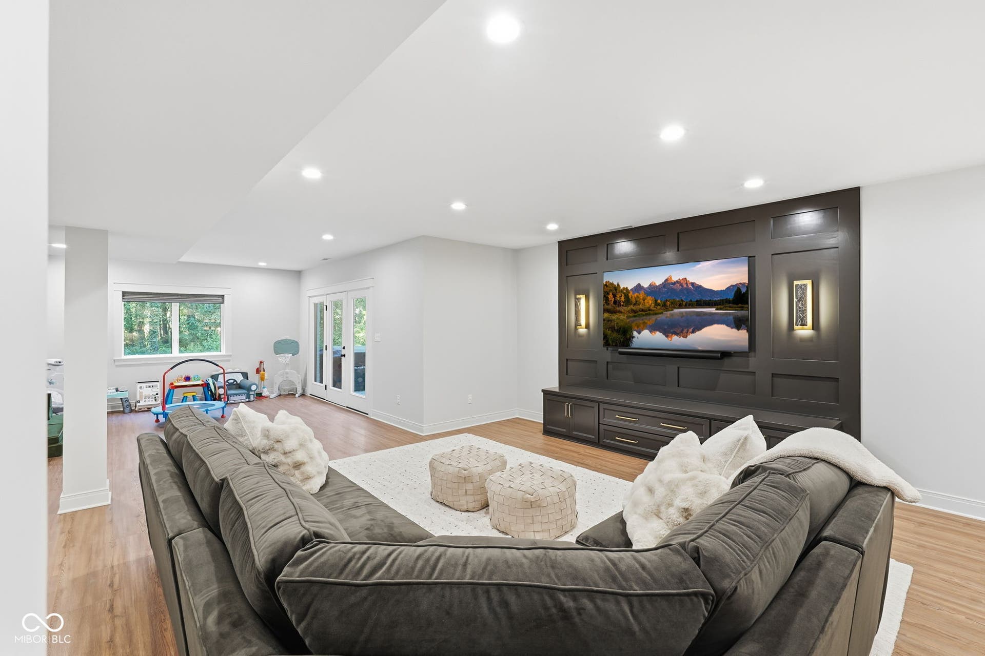 8635 Auburn Ridge, Martinsville, IN 46151