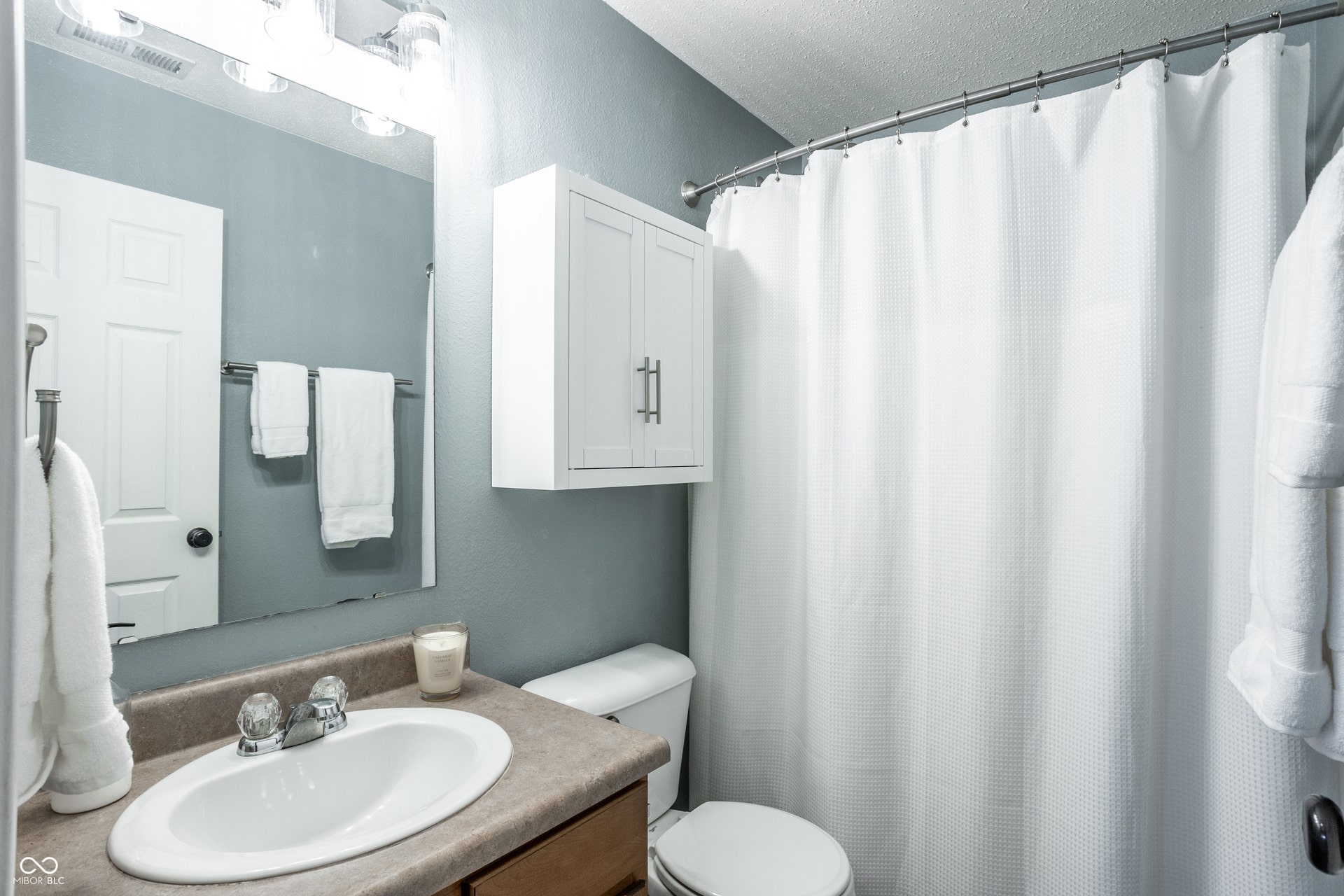 6115 Green Glade Drive, Whitestown, IN 46075