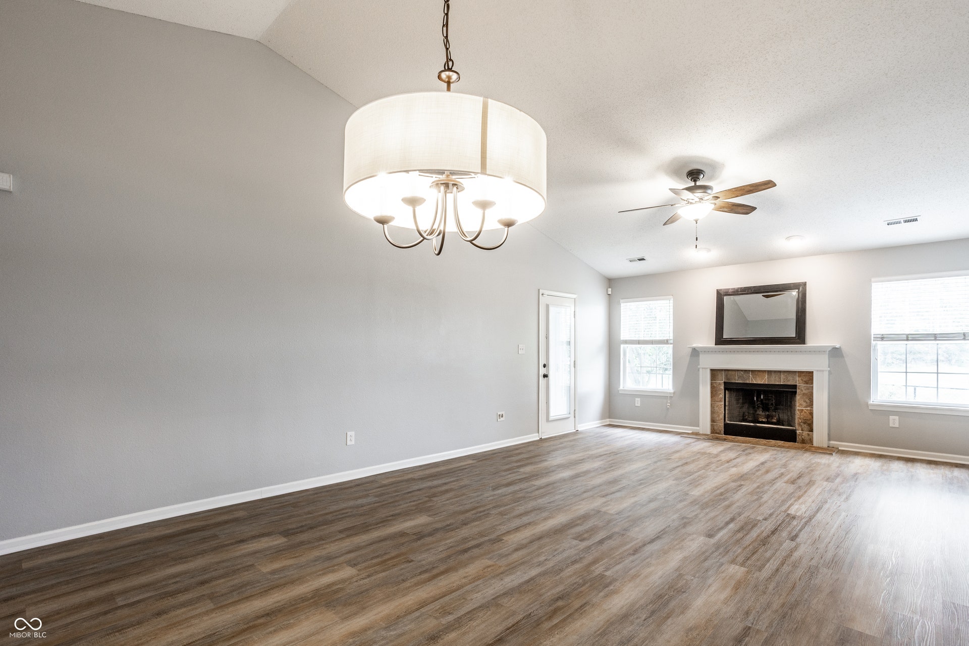 6115 Green Glade Drive, Whitestown, IN 46075