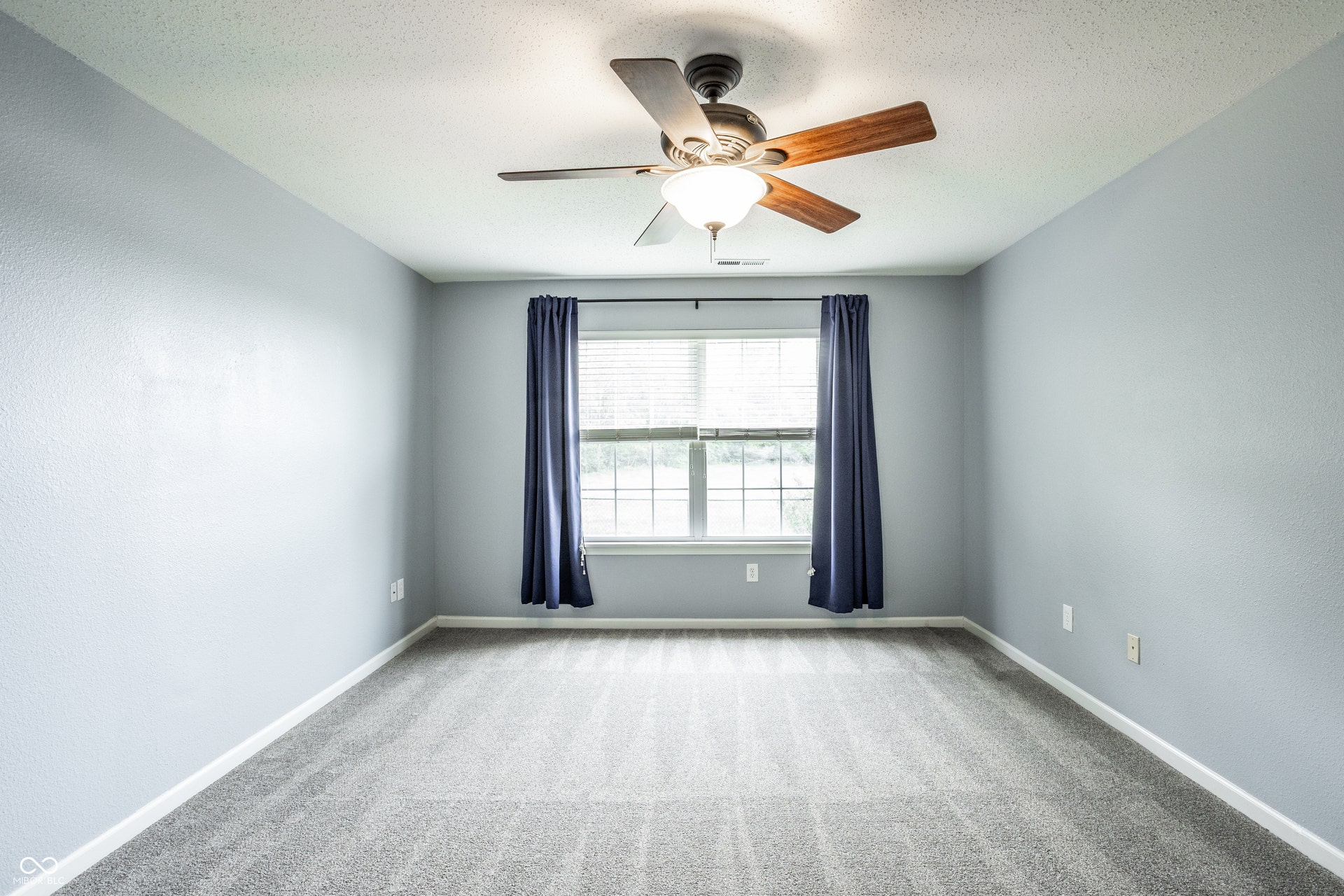 6115 Green Glade Drive, Whitestown, IN 46075