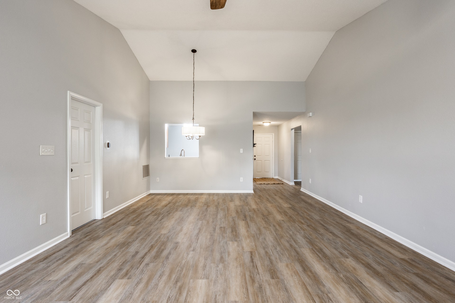 6115 Green Glade Drive, Whitestown, IN 46075