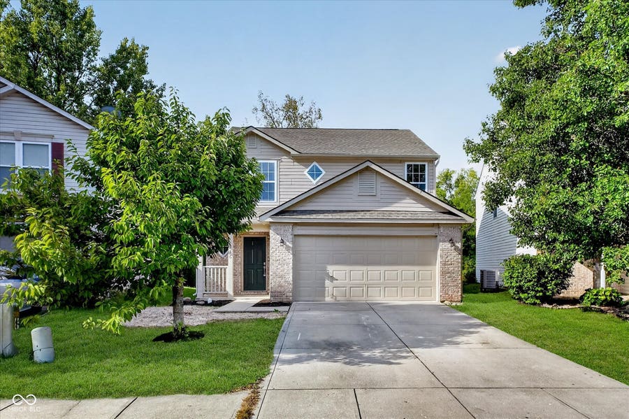 Property photo for 536 Bridgestone Drive, Indianapolis, IN