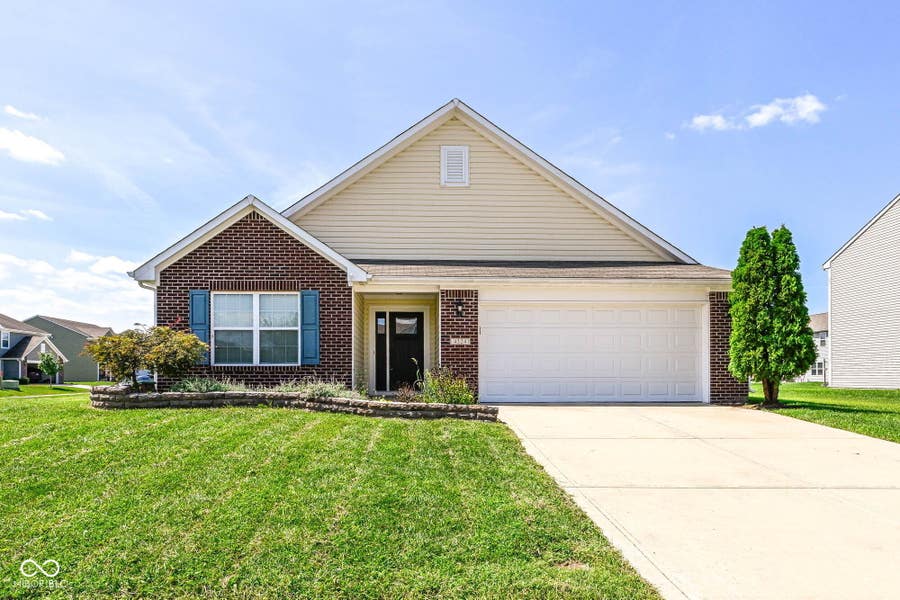 Property photo for 4324 Big Leaf Lane, Indianapolis, IN