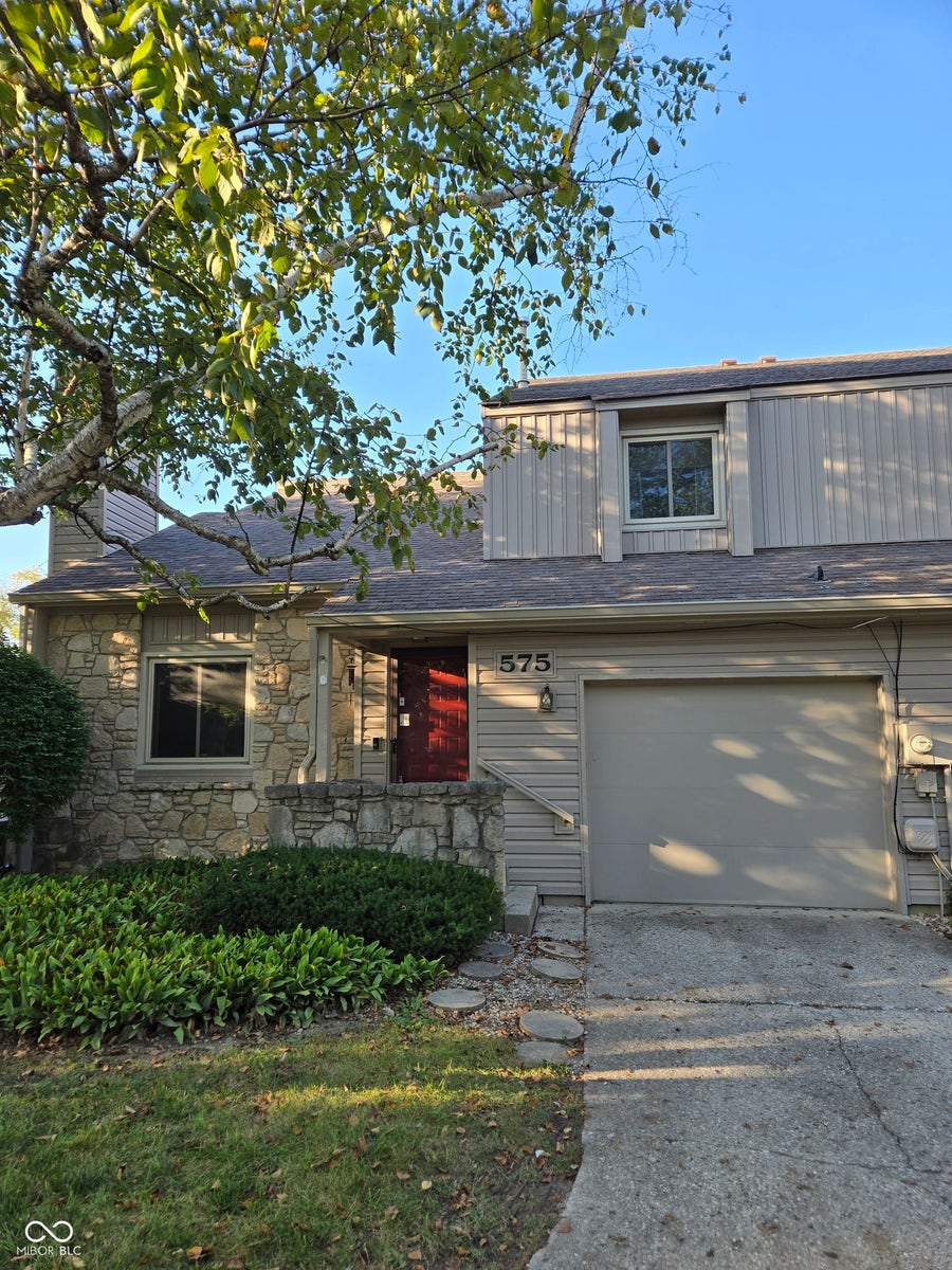 Property photo for 575 Conner Creek Drive, Fishers, IN