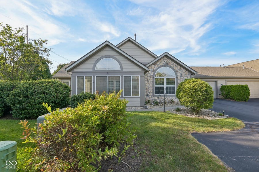Property photo for 16613 Brownstone Court, Westfield, IN