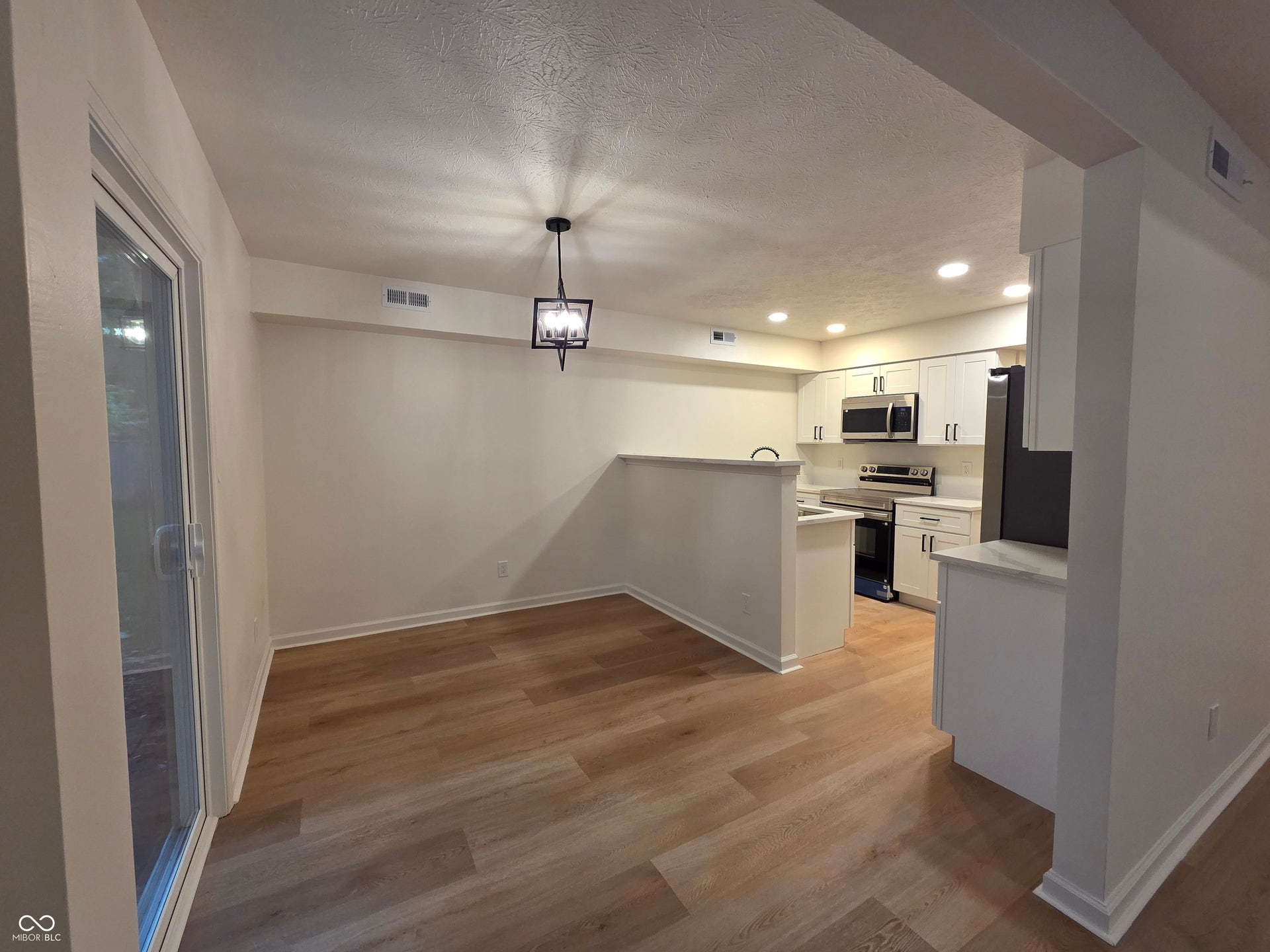4926 Pembridge Drive, Indianapolis, IN 46254