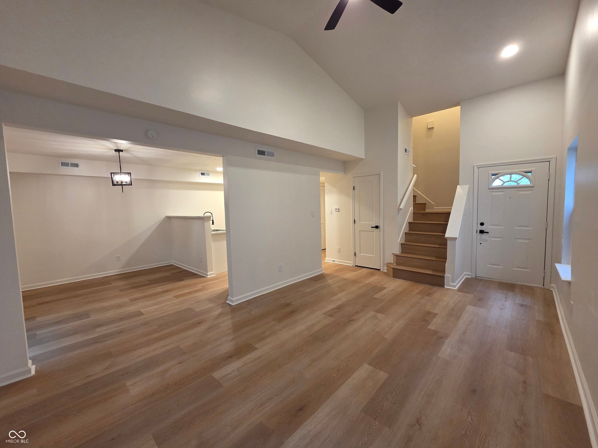 4926 Pembridge Drive, Indianapolis, IN 46254