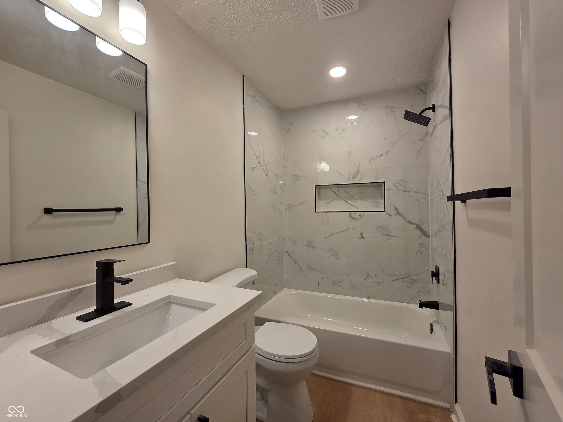 4926 Pembridge Drive, Indianapolis, IN 46254