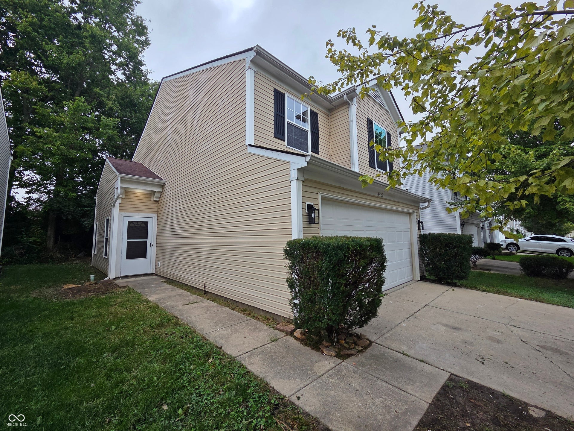 4926 Pembridge Drive, Indianapolis, IN 46254