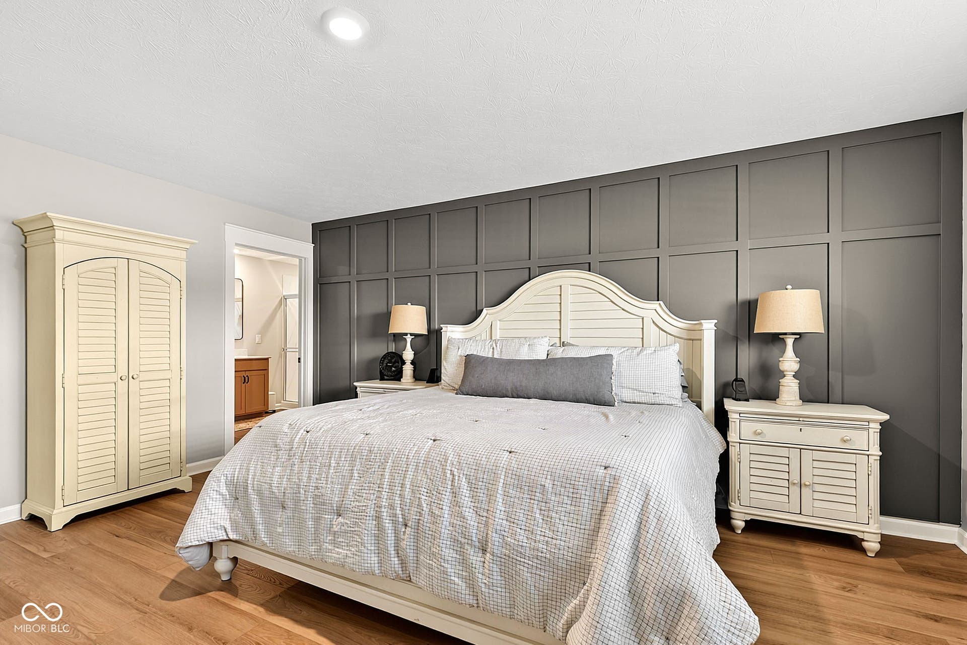 Wood-finish flooring with recessed ceiling lighting
