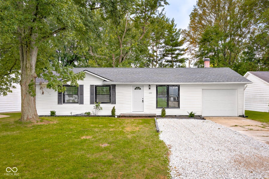 Property photo for 420 Redwood Drive, Seymour, IN