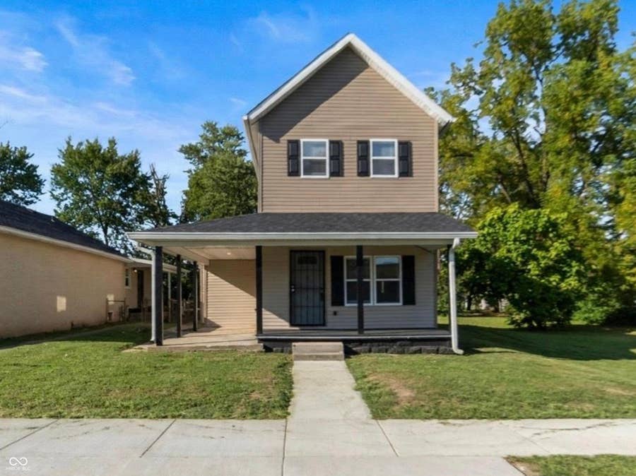 Property photo for 1912 E Highland Avenue, Muncie, IN