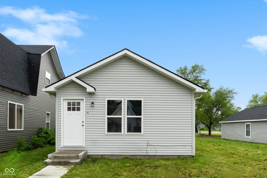 Property photo for 1061 W 29th Street, Indianapolis, IN