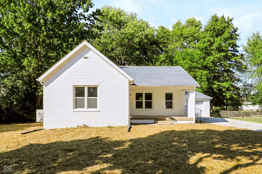Property photo for 6966 W Lora Drive, Boggstown, IN