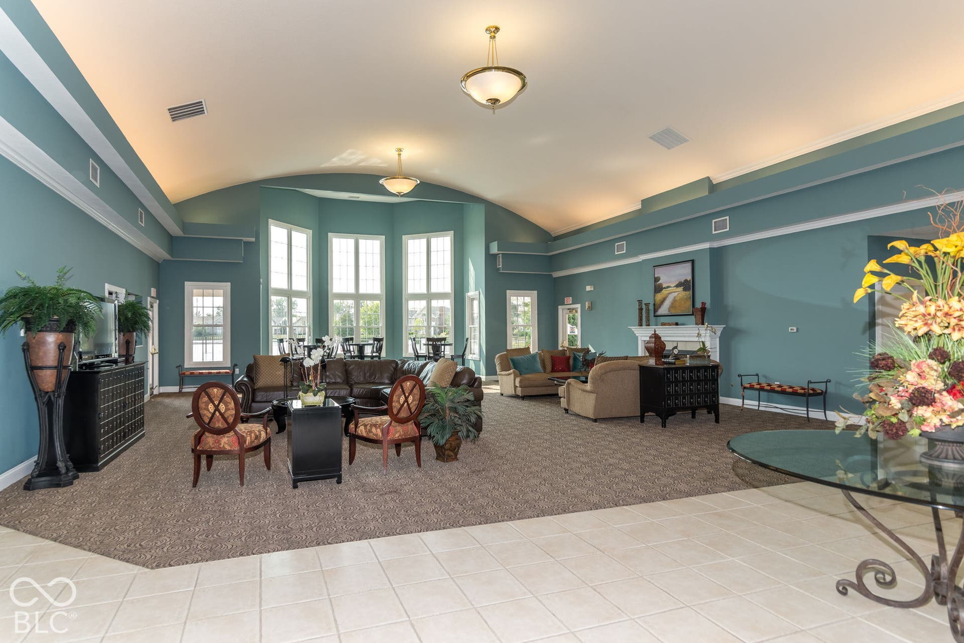 9762 Herring Gull Drive, Carmel, IN 46280 Living Room