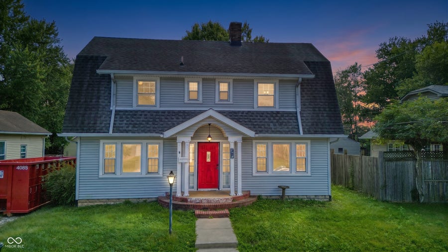 Property photo for 37 W Vermont Street, Brownsburg, IN