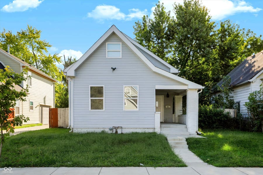 Property photo for 553 N Tacoma Avenue, Indianapolis, IN