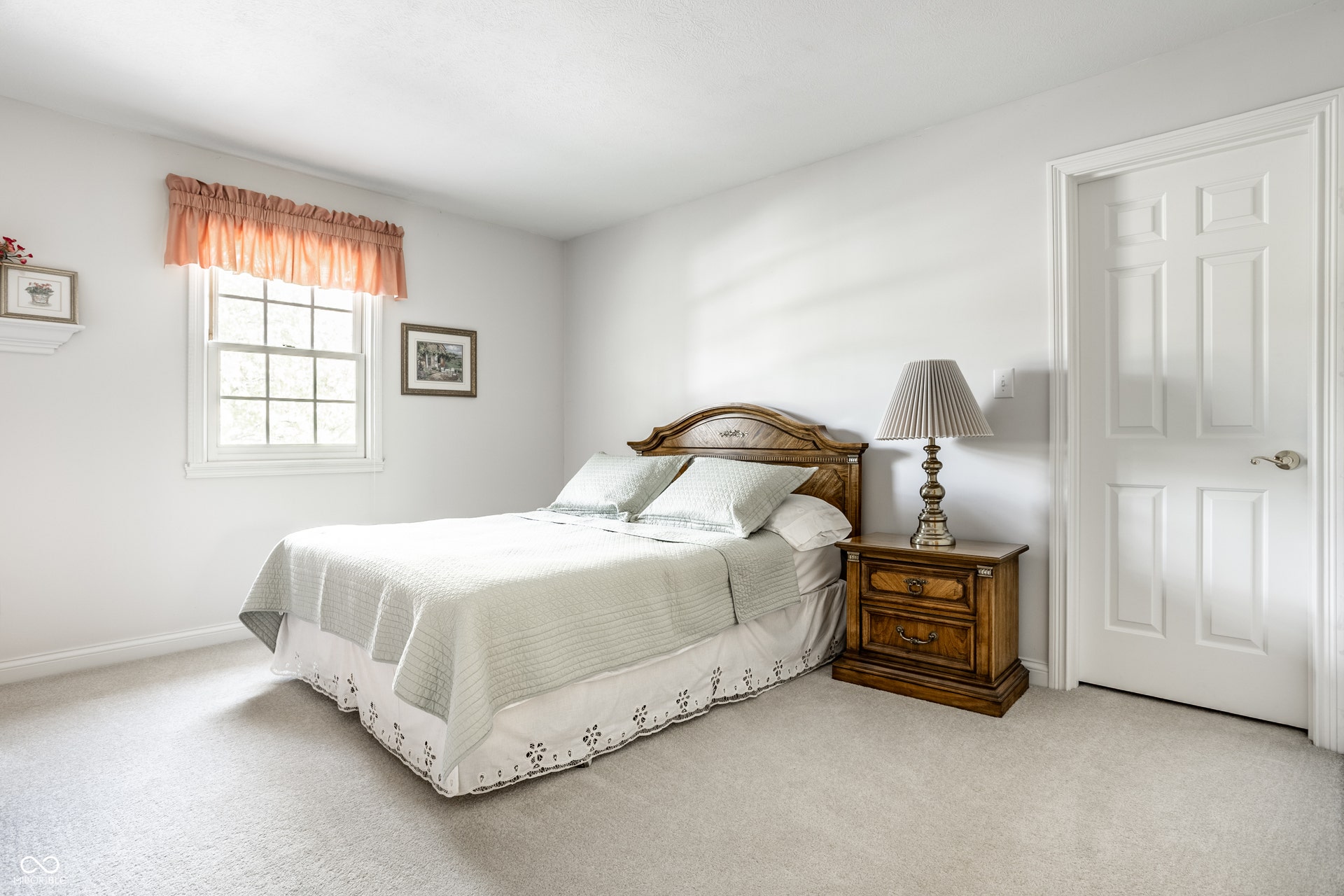 10415 Woods Edge Drive, Fishers, IN 46037