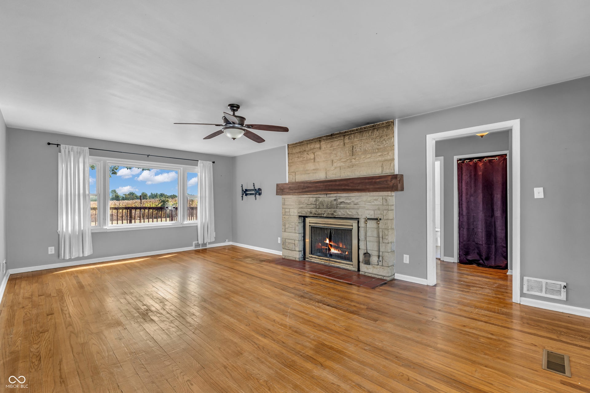 1211 N 450 W, Bargersville, IN 46106