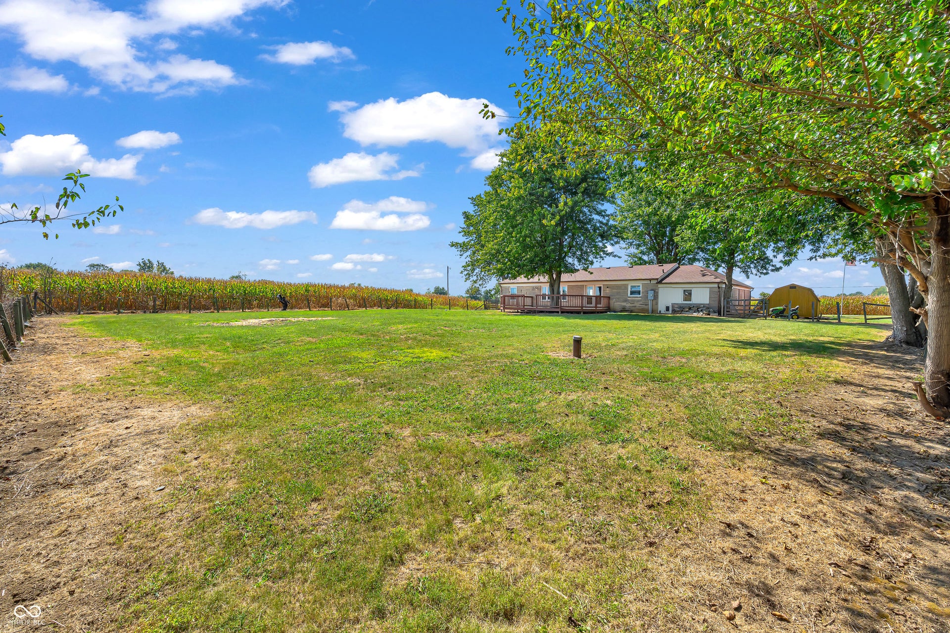 1211 N 450 W, Bargersville, IN 46106