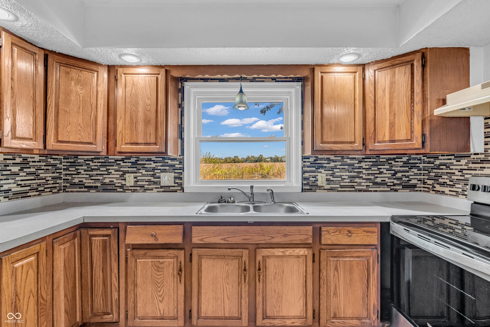 1211 N 450 W, Bargersville, IN 46106