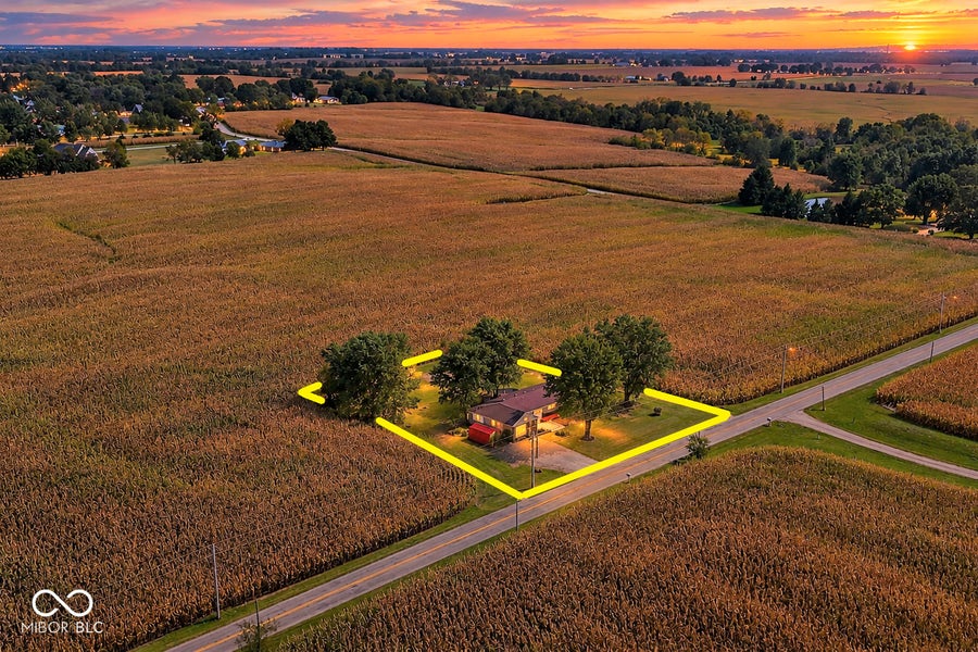 Property photo for 1211 N 450 W, Bargersville, IN