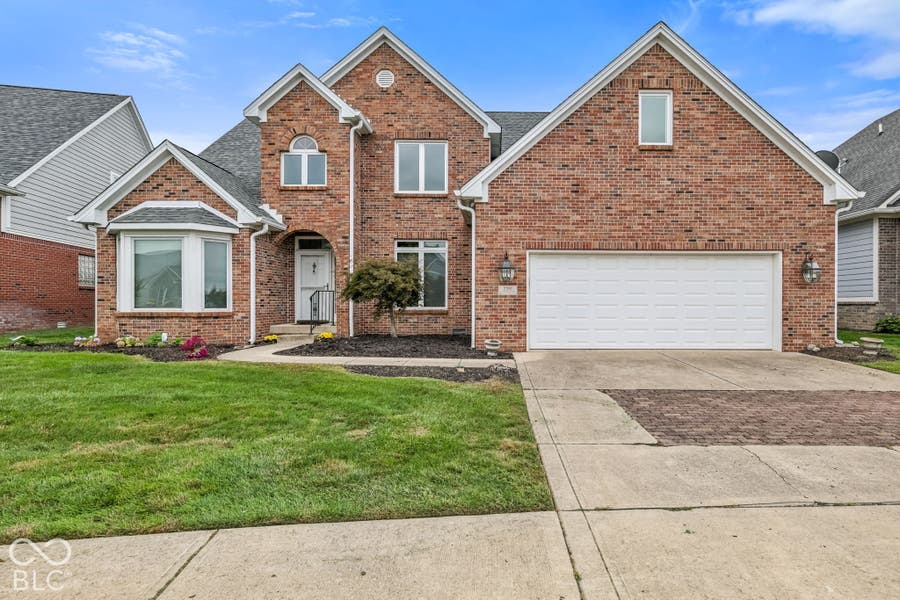 Property photo for 2201 Somerset Drive, Franklin, IN