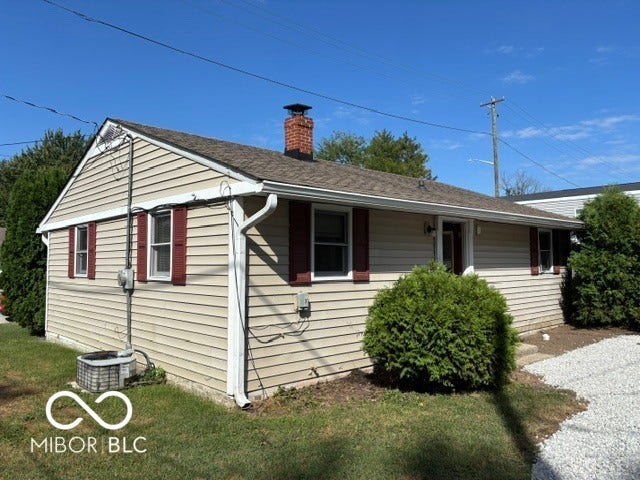 353 W Clinton Street, Danville, IN 46122