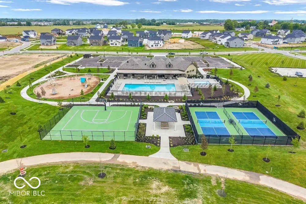 The Lakes at Finch Creek Community Amenities