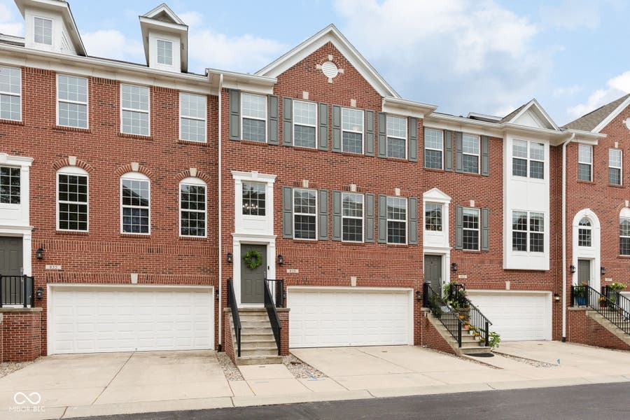 Property photo for 829 Ivy Lane, Carmel, IN