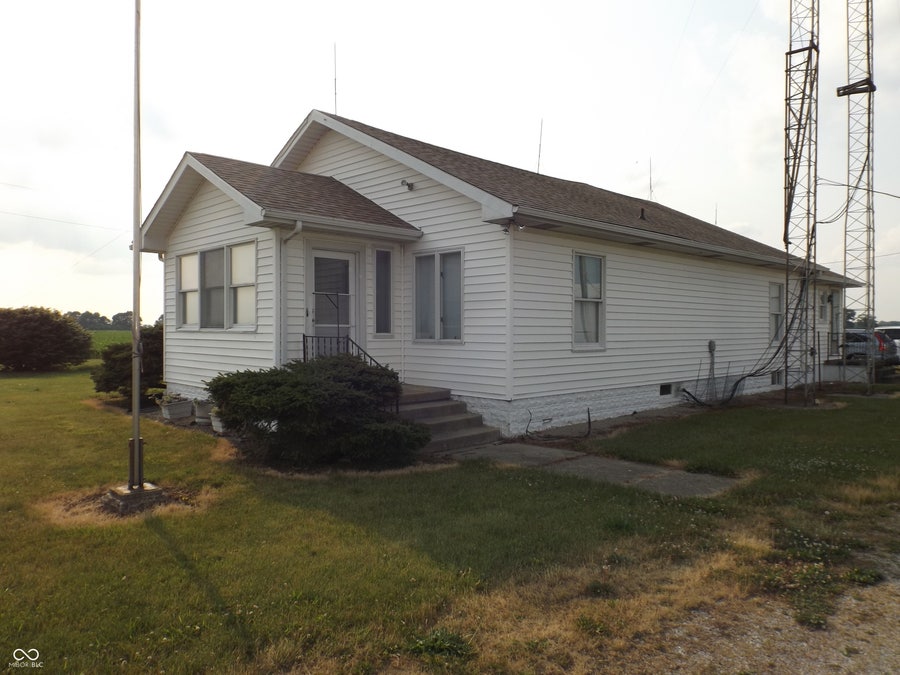 Property photo for 116 W 350 Road S, Shelbyville, IN