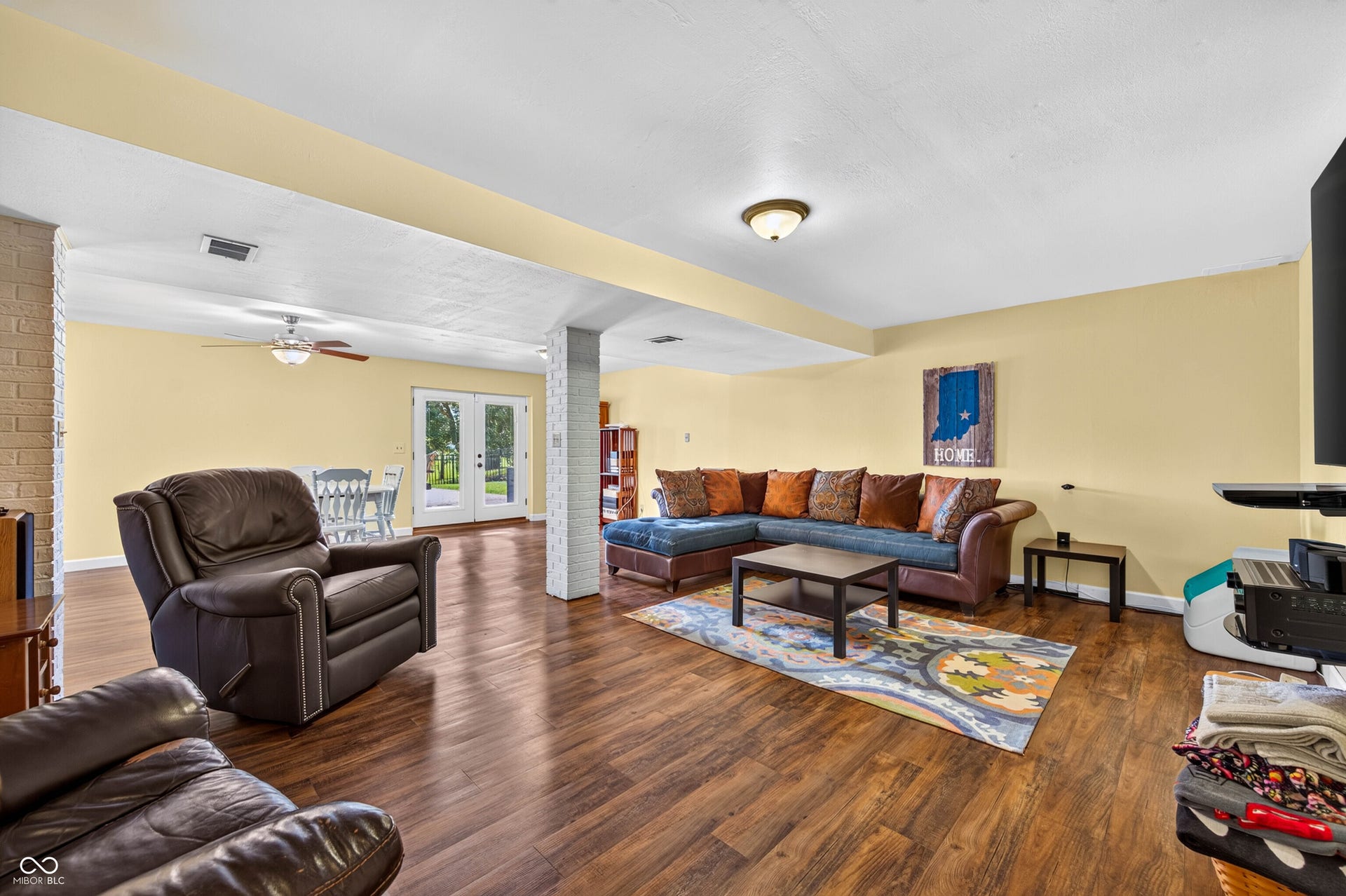 2019 N Lakeview Drive, Seymour, IN 47274 2019 N Lakeview Drive, Seymour, IN 47274