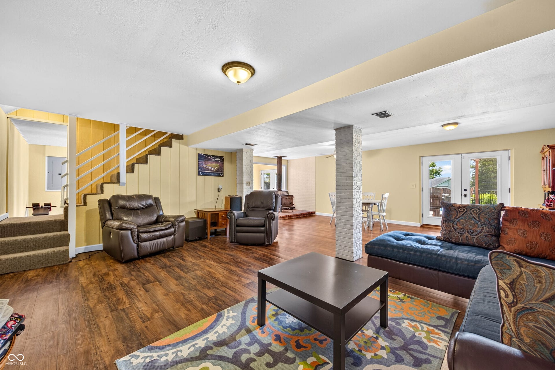 2019 N Lakeview Drive, Seymour, IN 47274 2019 N Lakeview Drive, Seymour, IN 47274