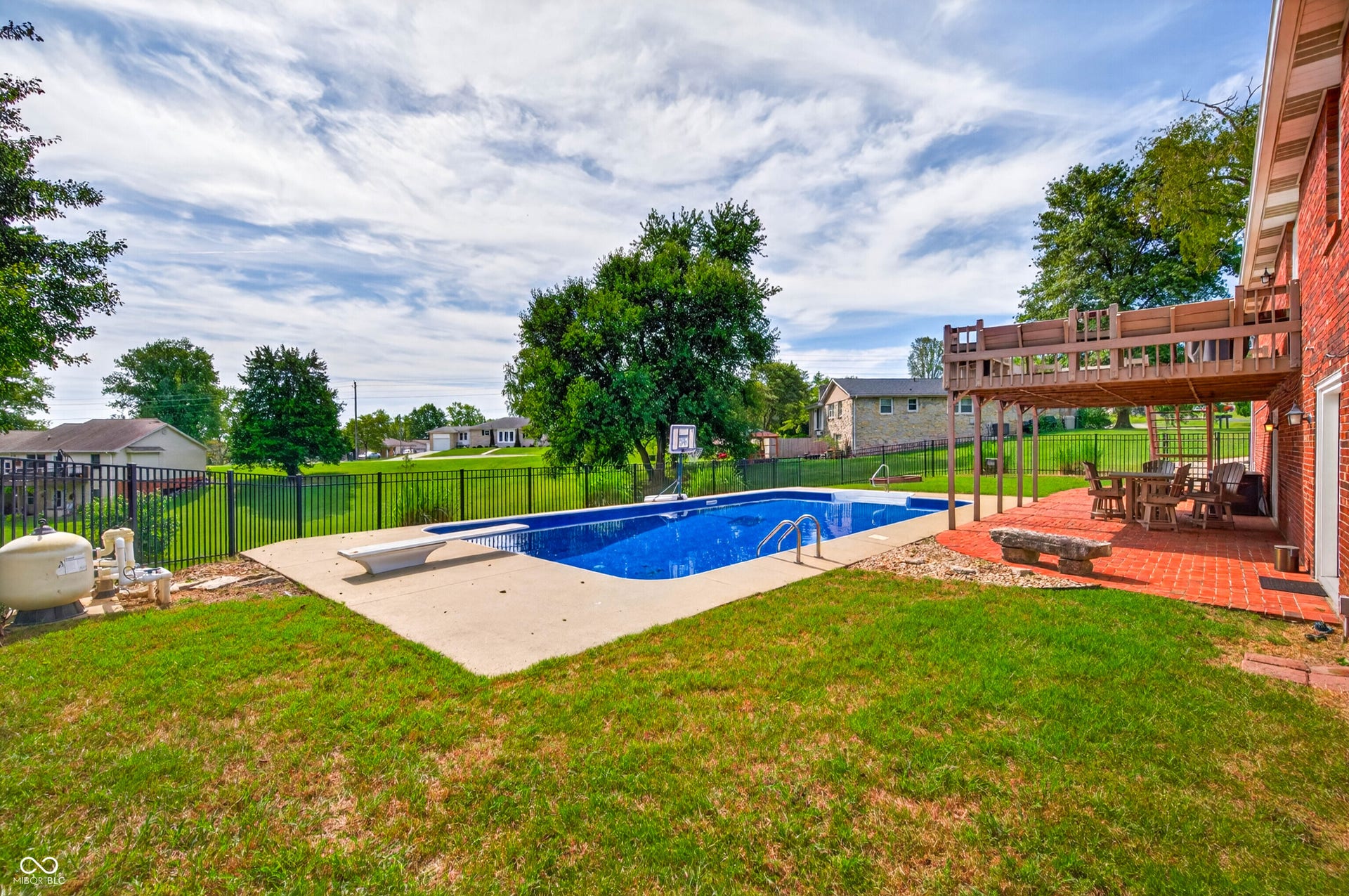2019 N Lakeview Drive, Seymour, IN 47274 2019 N Lakeview Drive, Seymour, IN 47274