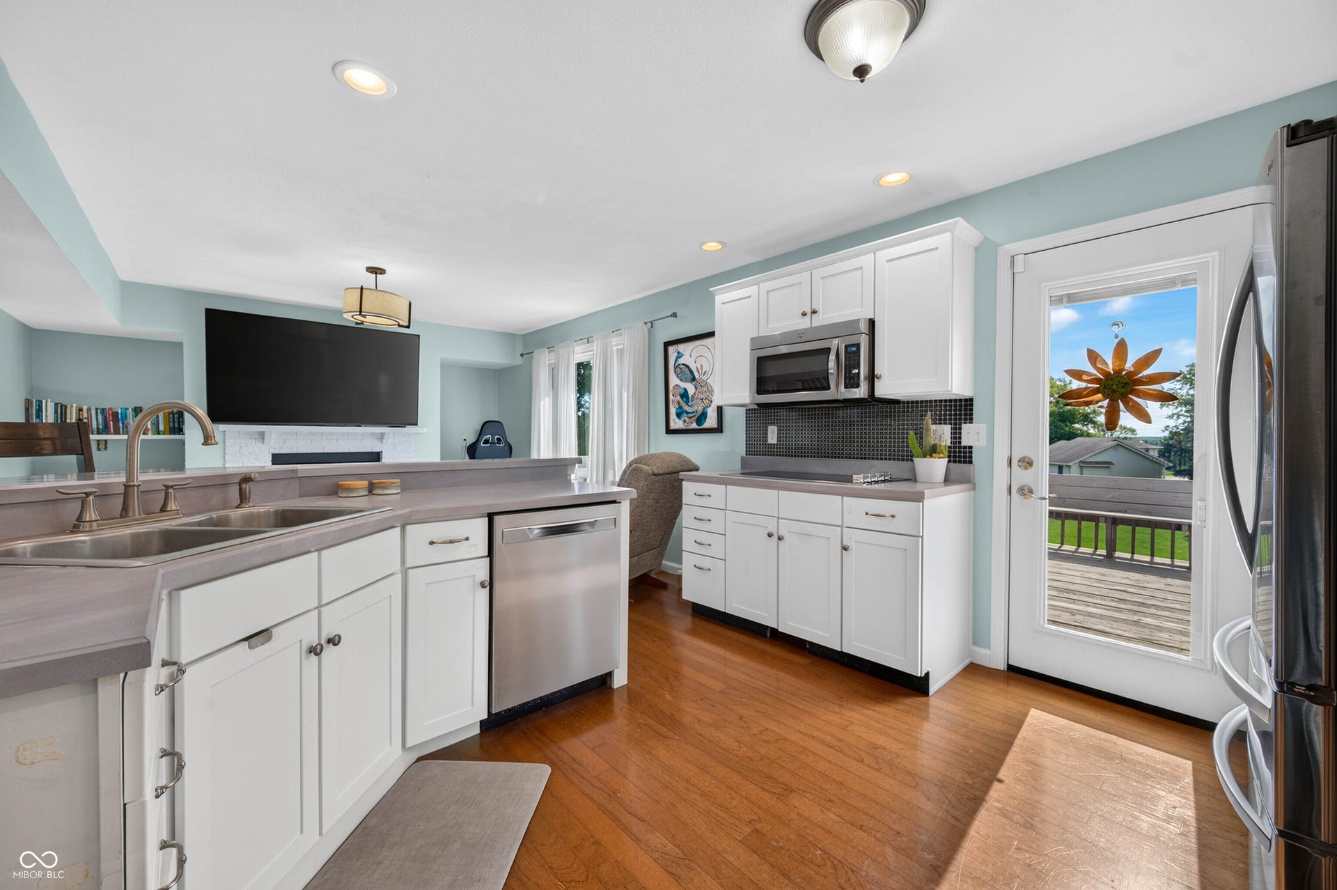 2019 N Lakeview Drive, Seymour, IN 47274 2019 N Lakeview Drive, Seymour, IN 47274