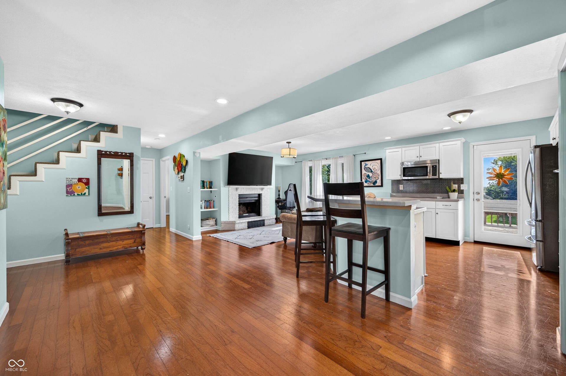 2019 N Lakeview Drive, Seymour, IN 47274 2019 N Lakeview Drive, Seymour, IN 47274
