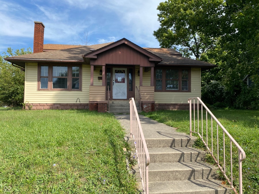 Property photo for 1000 E 8th Street, Muncie, IN