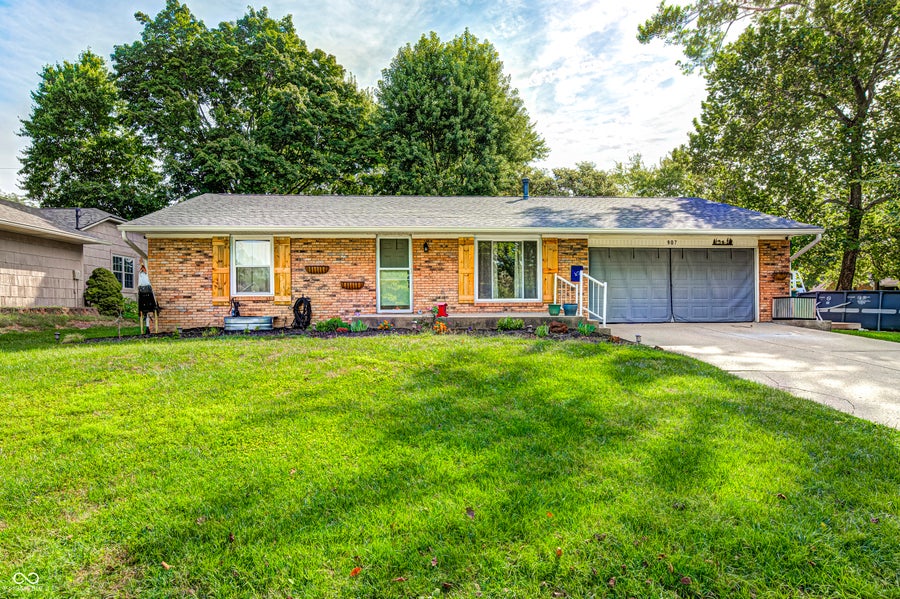 Property photo for 907 Cragwood Court, Plainfield, IN
