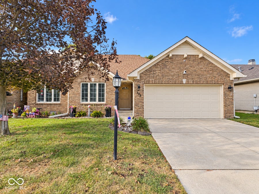 Property photo for 542 Silver Fox Court, Indianapolis, IN