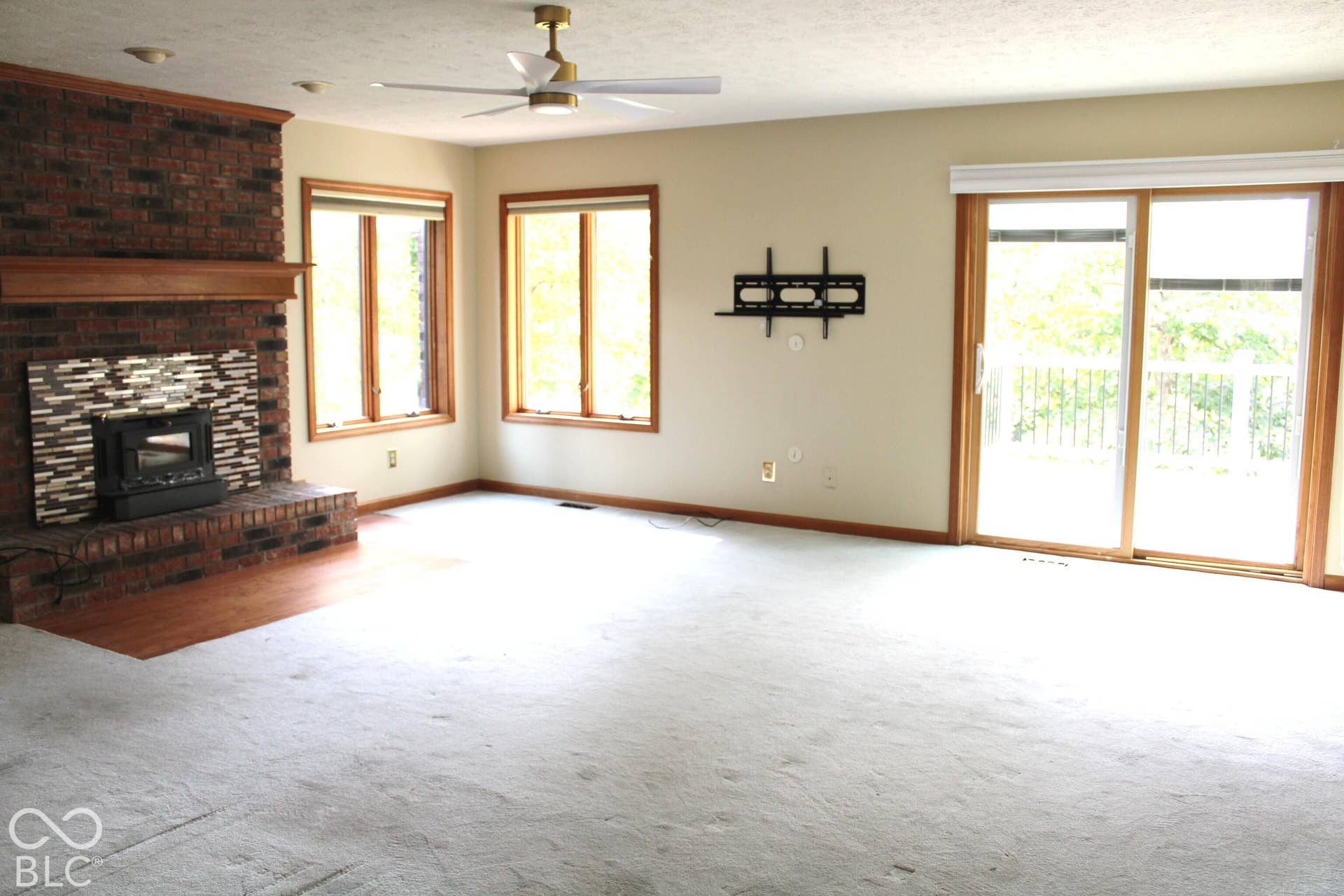 Great Room with Doors Leading to Deck