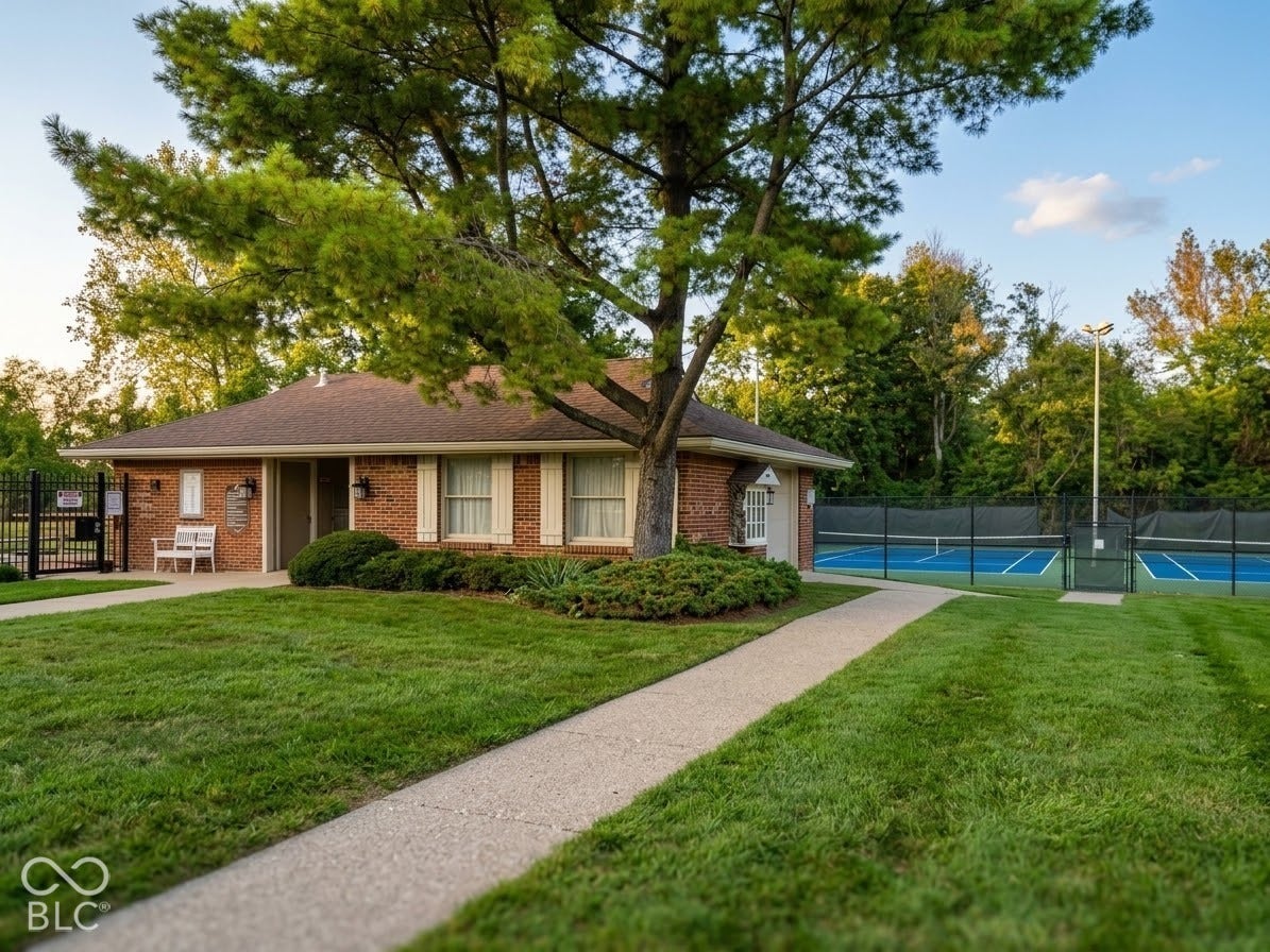 Clubhouse in front of Tennis Courts